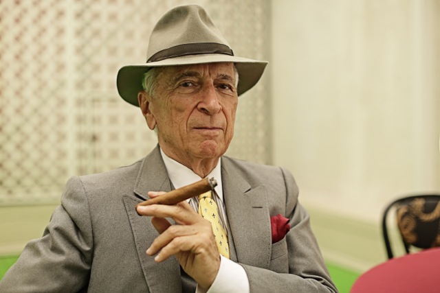 [Image: gay-talese-and-what-makes-a-man-8.jpg]